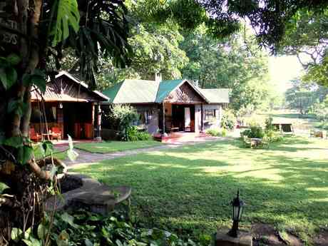Mount Meru Game Lodge & Sanctuary